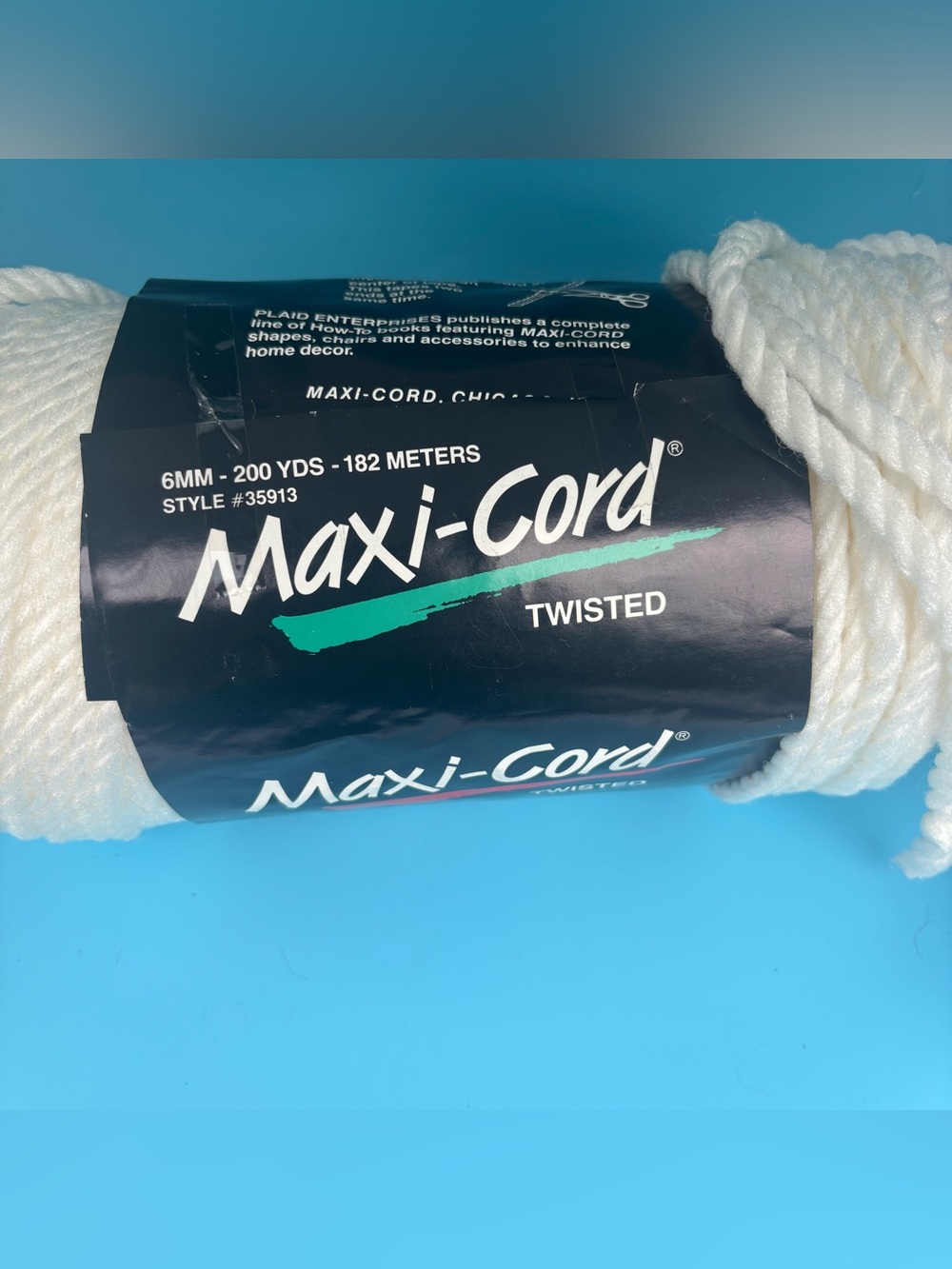 Vintage Maxi Cord Twisted High Gloss 6mm 200 yds for Macrame- White